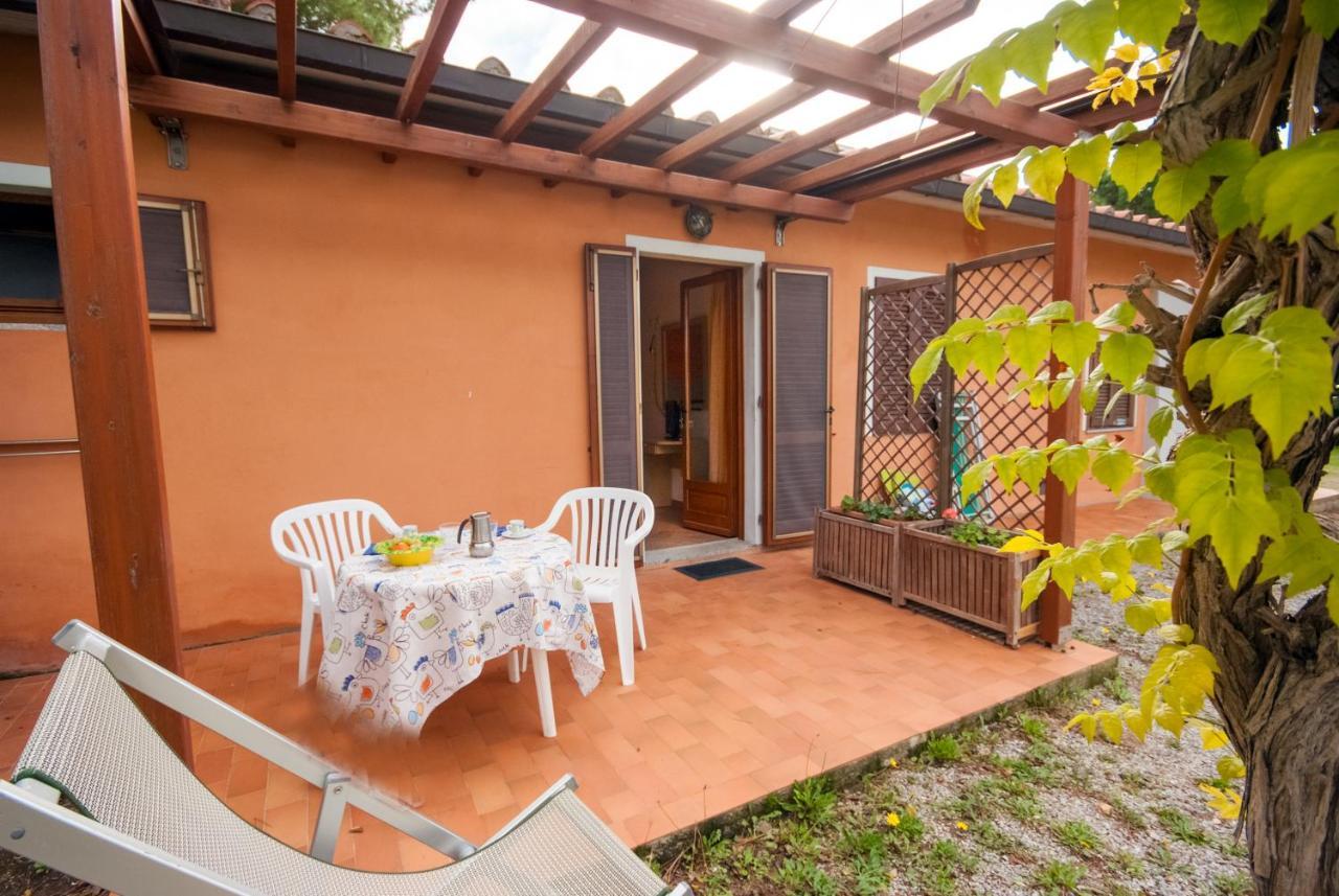 Le Grazie Est Aparthotel