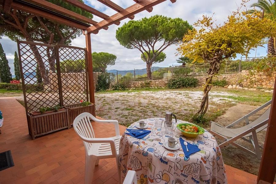 Le Grazie Est Aparthotel Capoliveri (Isola d'Elba)