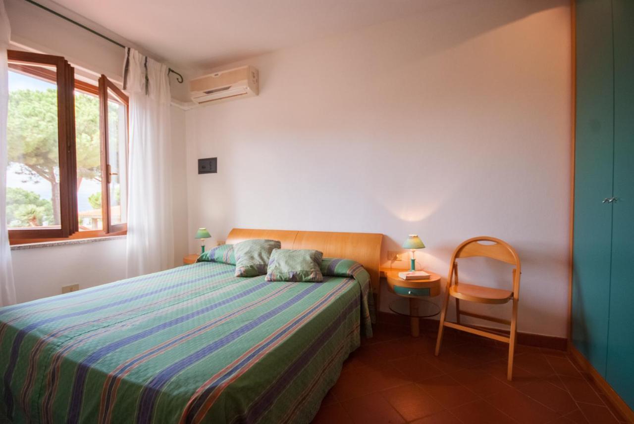 Le Grazie Est Aparthotel