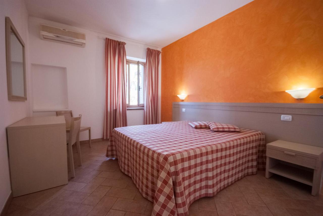 Le Grazie Est Aparthotel Capoliveri (Isola d'Elba)