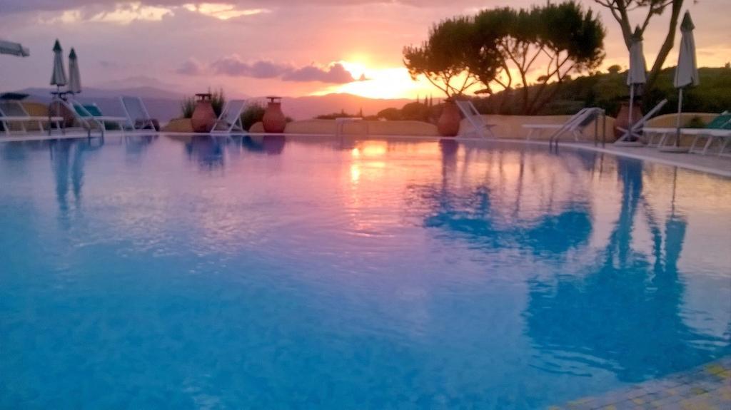 Aparthotel Le Grazie Est 3*