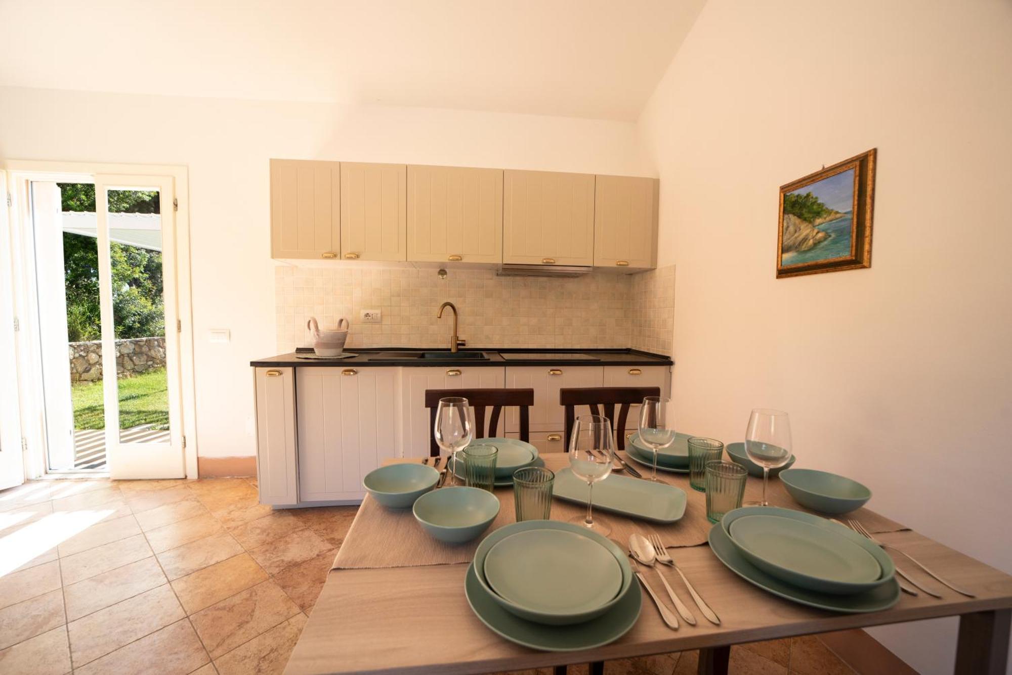 Aparthotel Le Grazie Est 3*