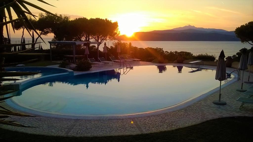 Le Grazie Est Aparthotel Capoliveri (Isola d'Elba)